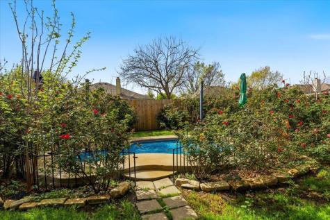 1705 T H Johnson Drive Taylor TX 76574