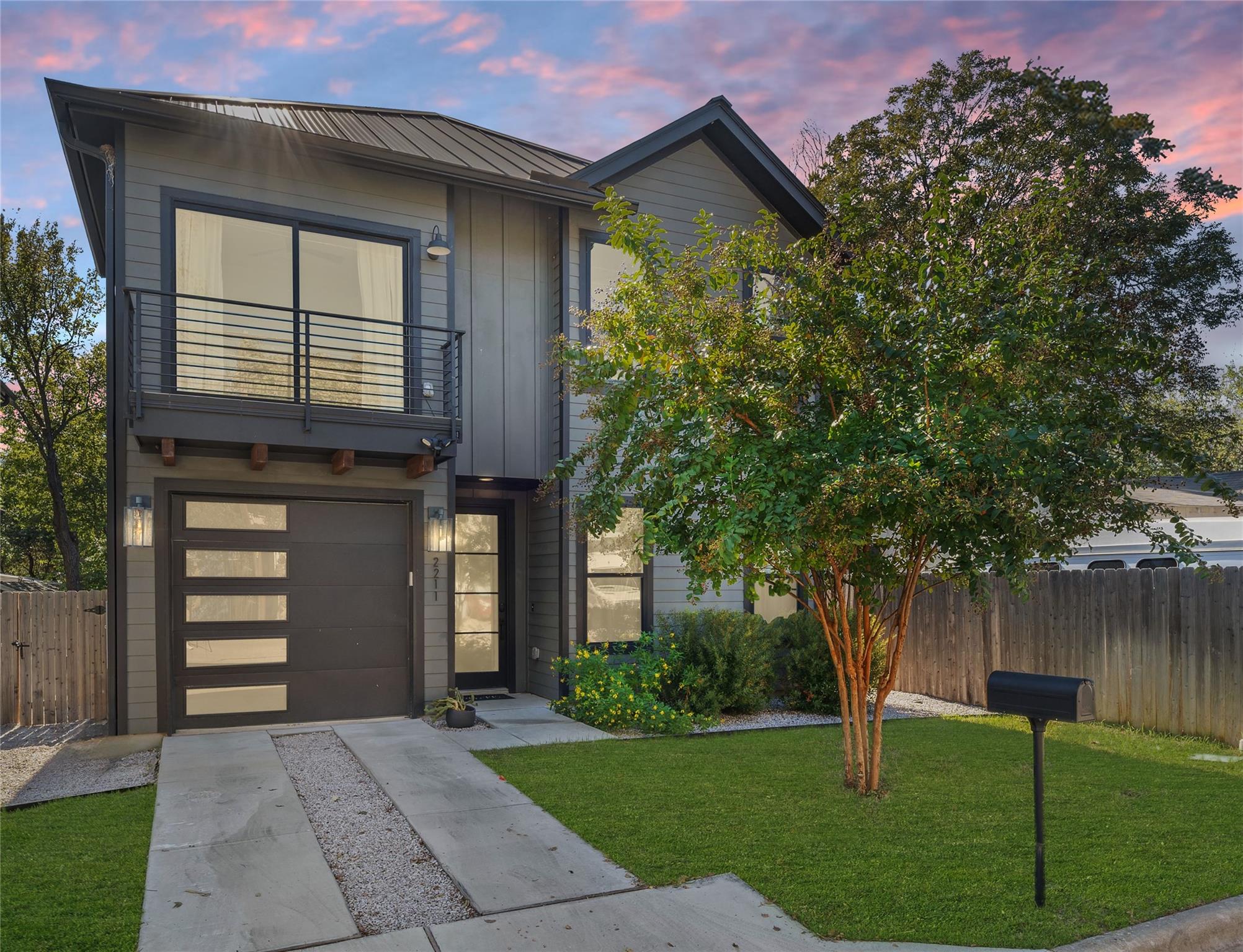 2211 Santa Rosa Street Austin TX 78702