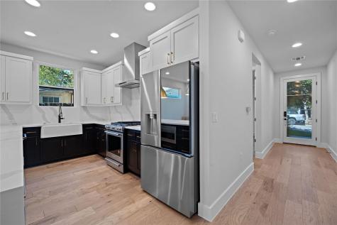 2211 Santa Rosa Street Austin TX 78702