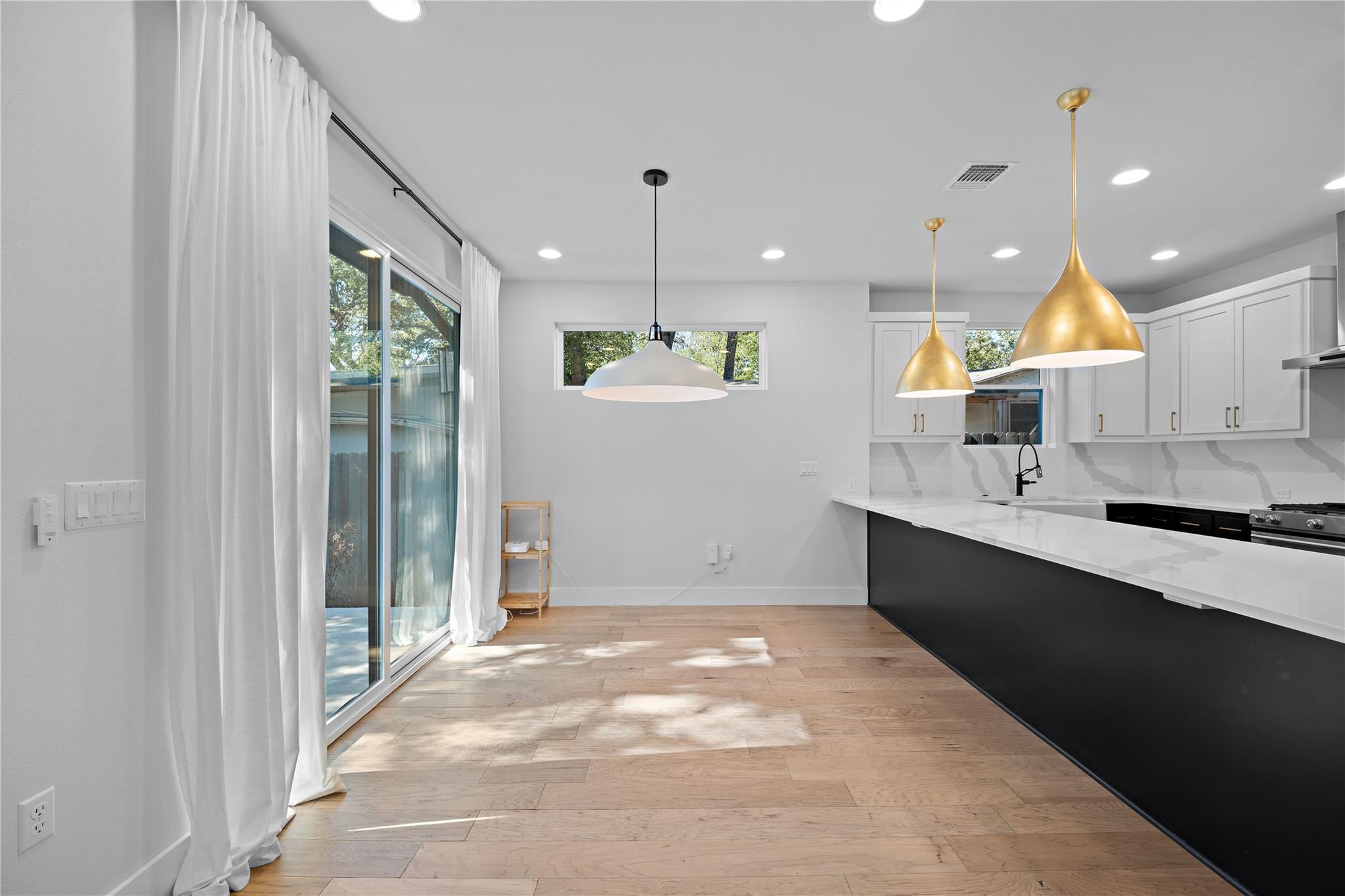 2211 Santa Rosa Street Austin TX 78702