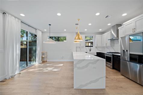 2211 Santa Rosa Street Austin TX 78702