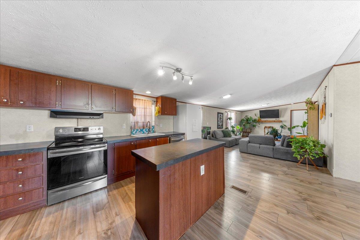 1307 Graef Road Kyle TX 78640