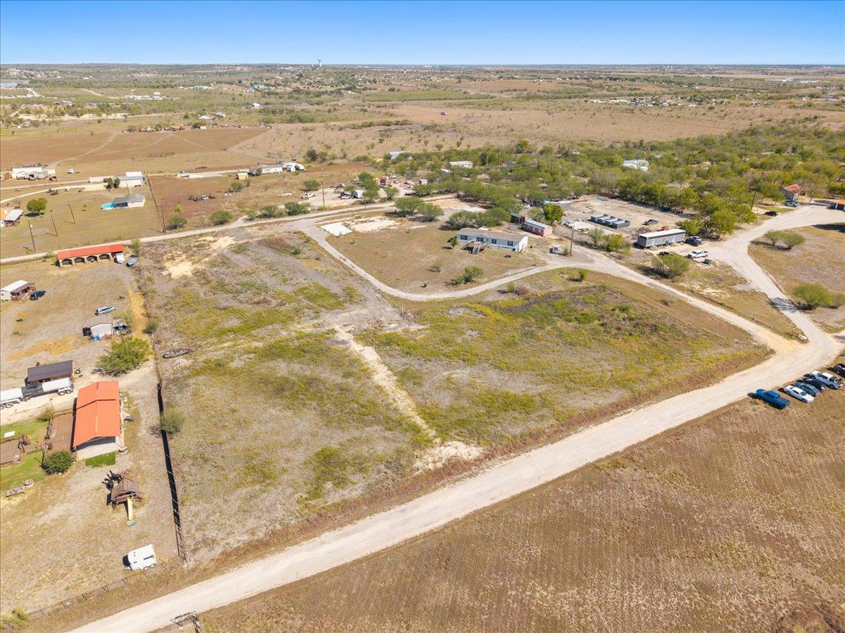 1307 Graef Road Kyle TX 78640