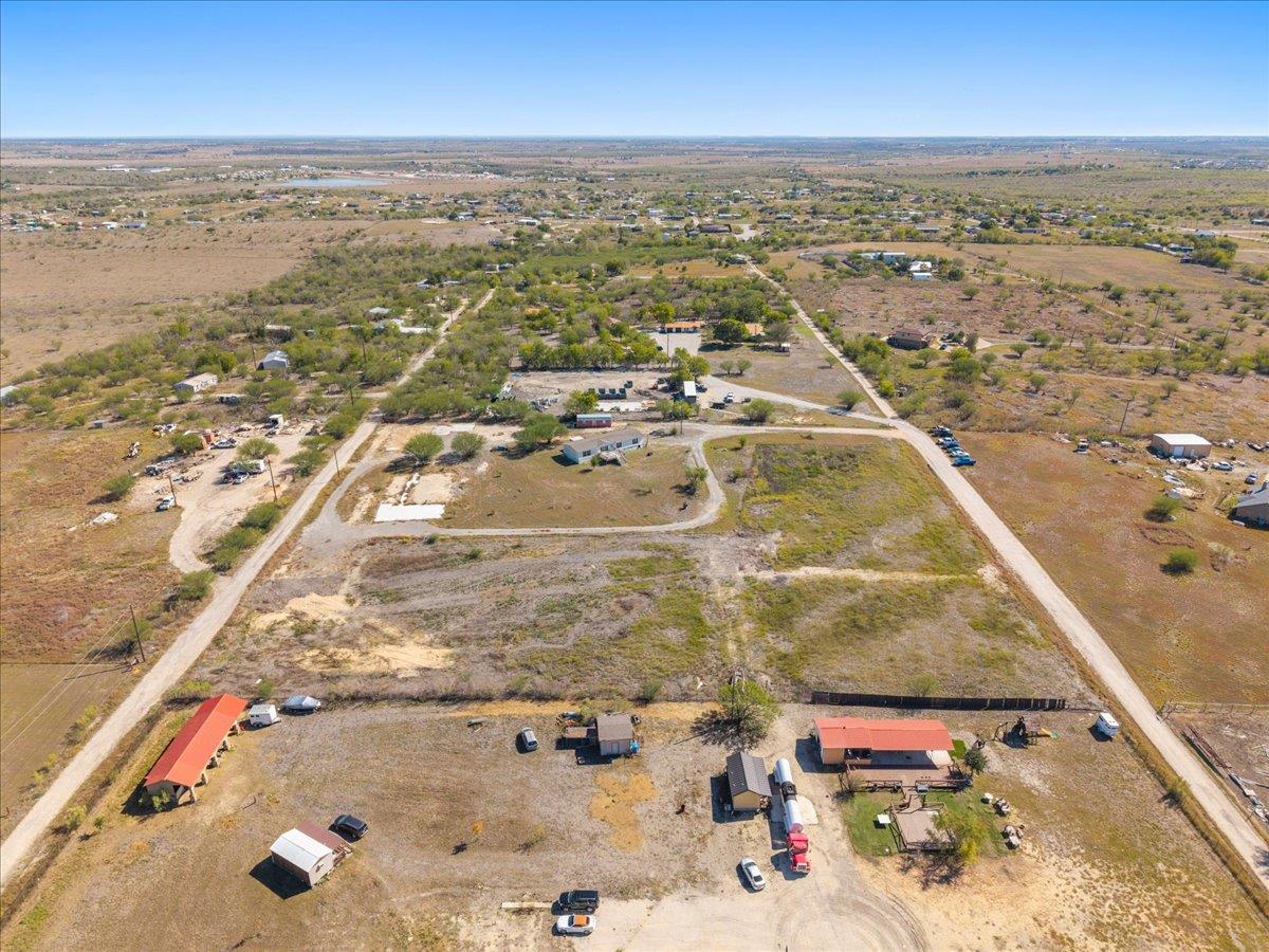 1307 Graef Road Kyle TX 78640