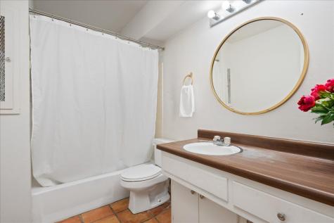 8102 Shadowood Drive Austin TX 78757