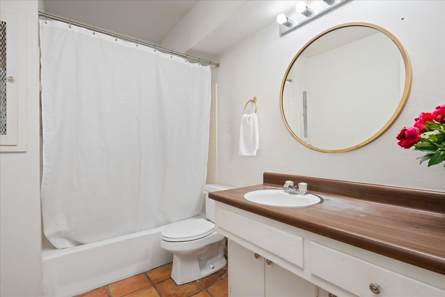 8102 Shadowood Drive Austin TX 78757