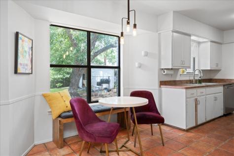 8102 Shadowood Drive Austin TX 78757