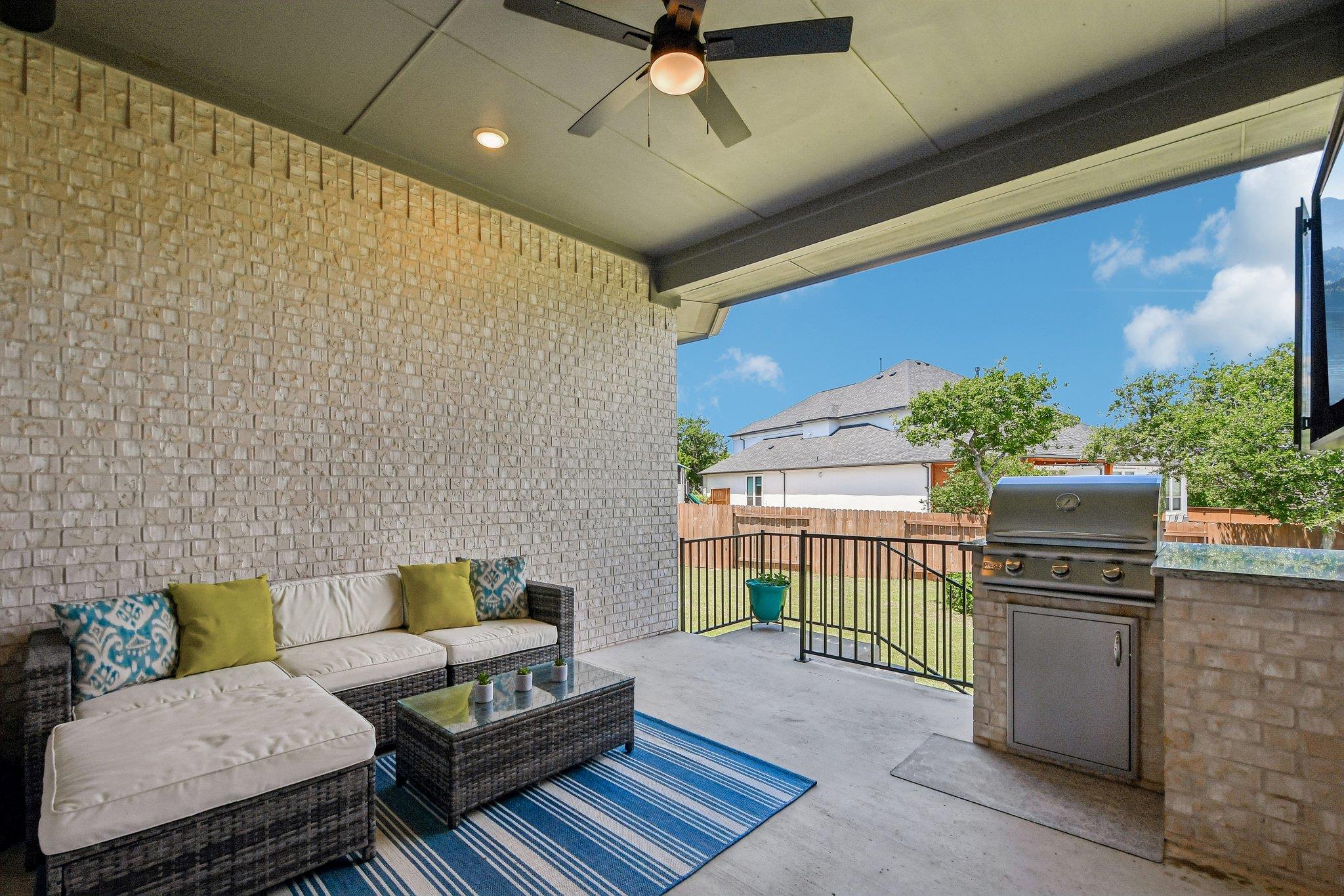 2805 Mossy Springs Drive Leander TX 78641