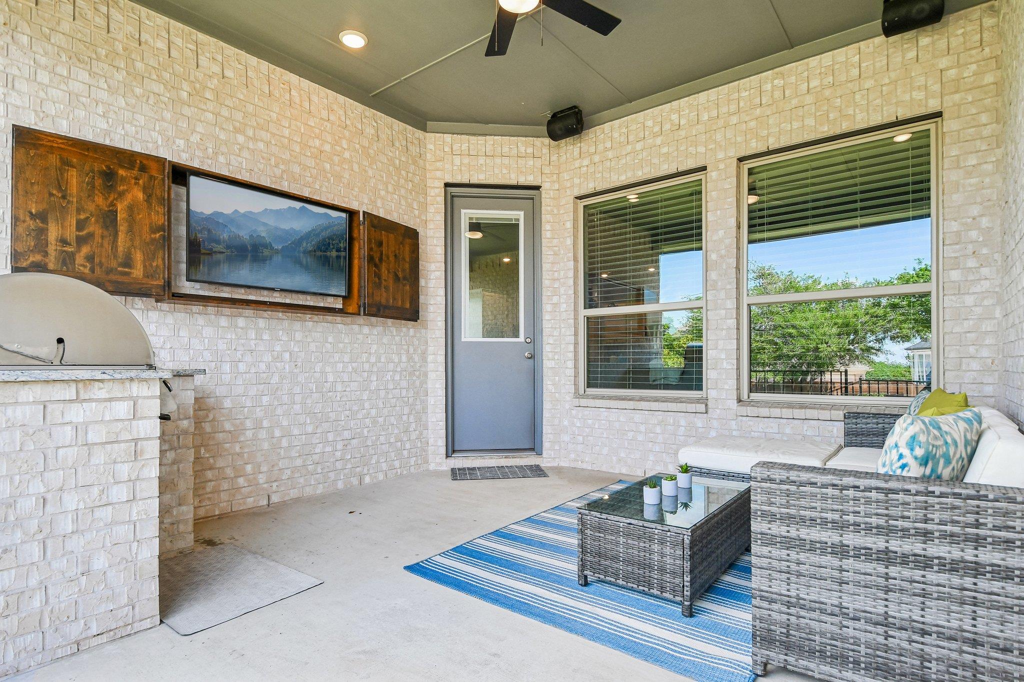 2805 Mossy Springs Drive Leander TX 78641