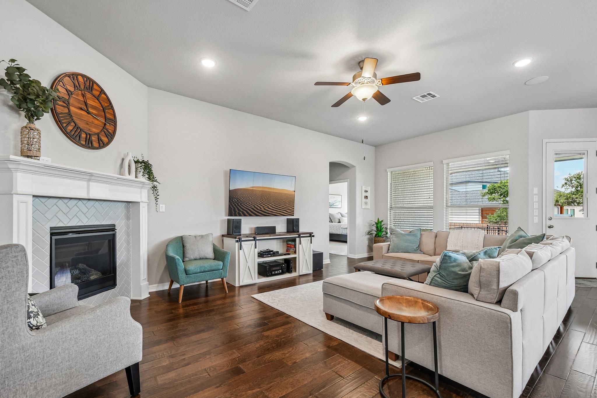 2805 Mossy Springs Drive Leander TX 78641