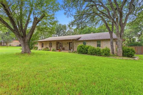 203 Leisurewoods Drive Buda TX 78610