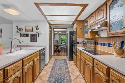 203 Leisurewoods Drive Buda TX 78610