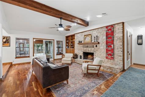 203 Leisurewoods Drive Buda TX 78610