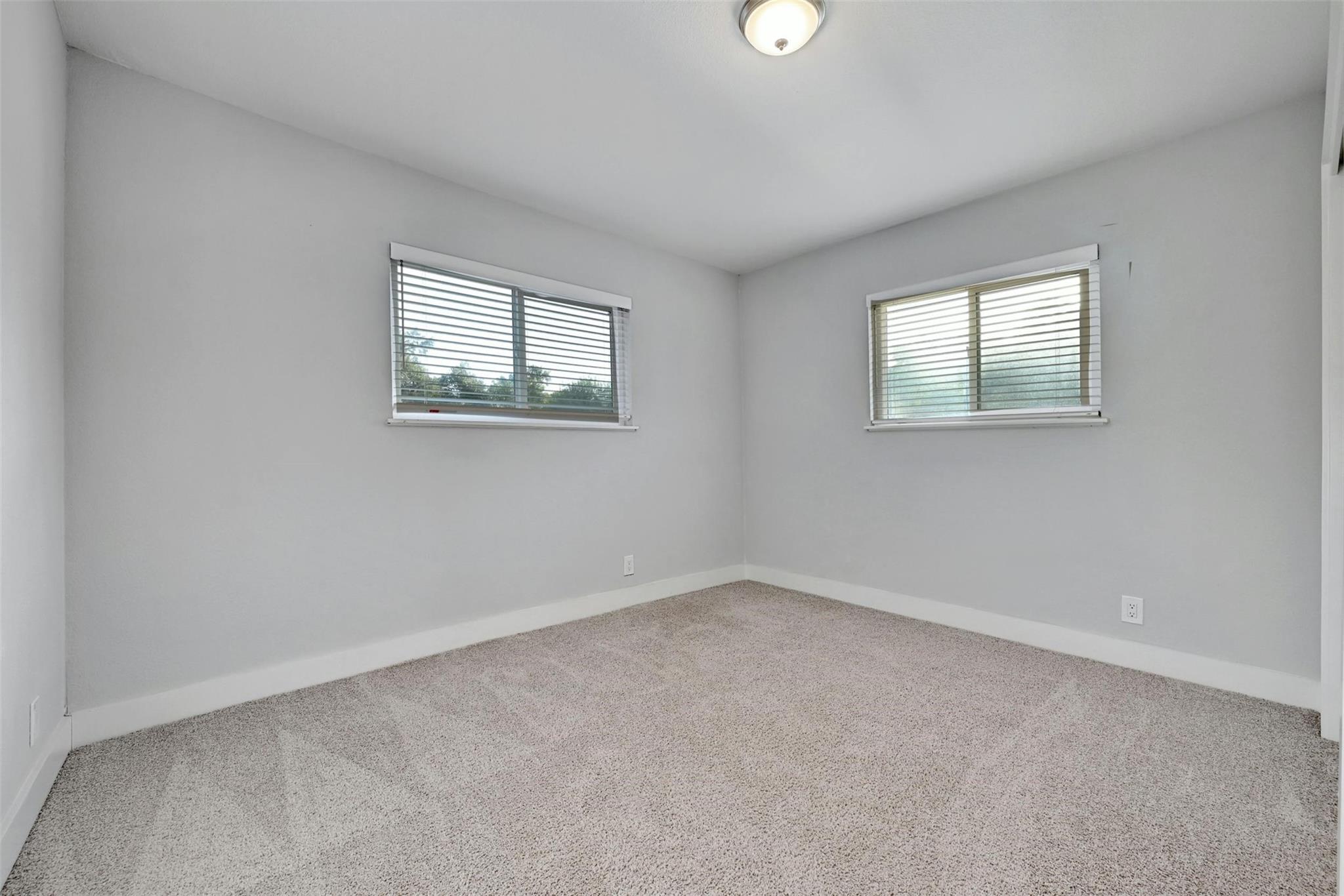 6113 Reicher Drive Austin TX 78723