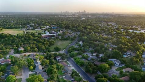 6113 Reicher Drive Austin TX 78723