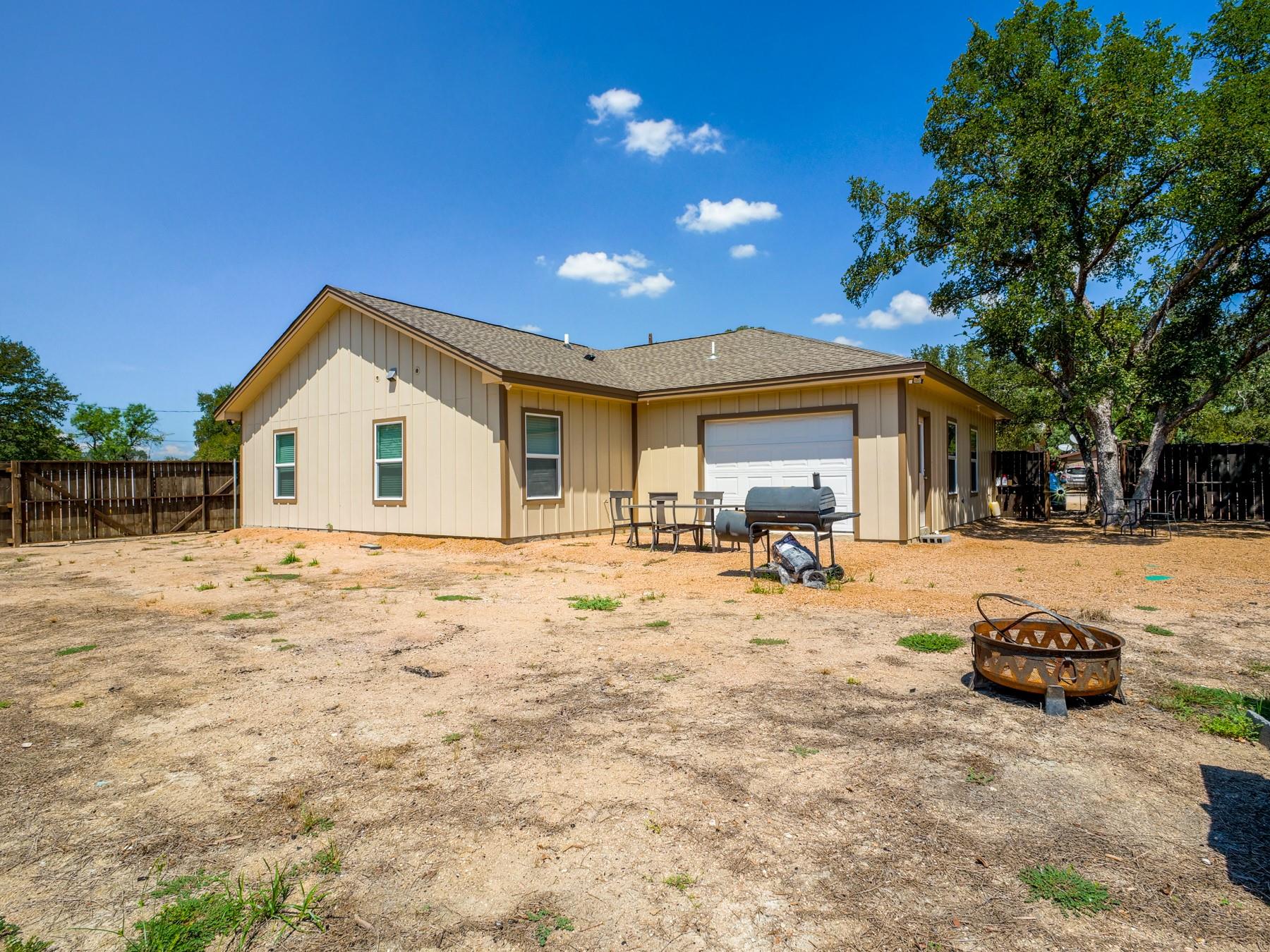 1006 Garfield Drive Granite Shoals TX 78654