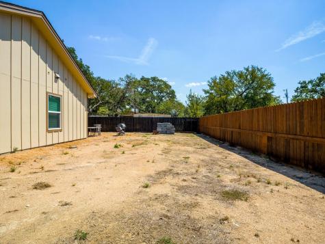1006 Garfield Drive Granite Shoals TX 78654