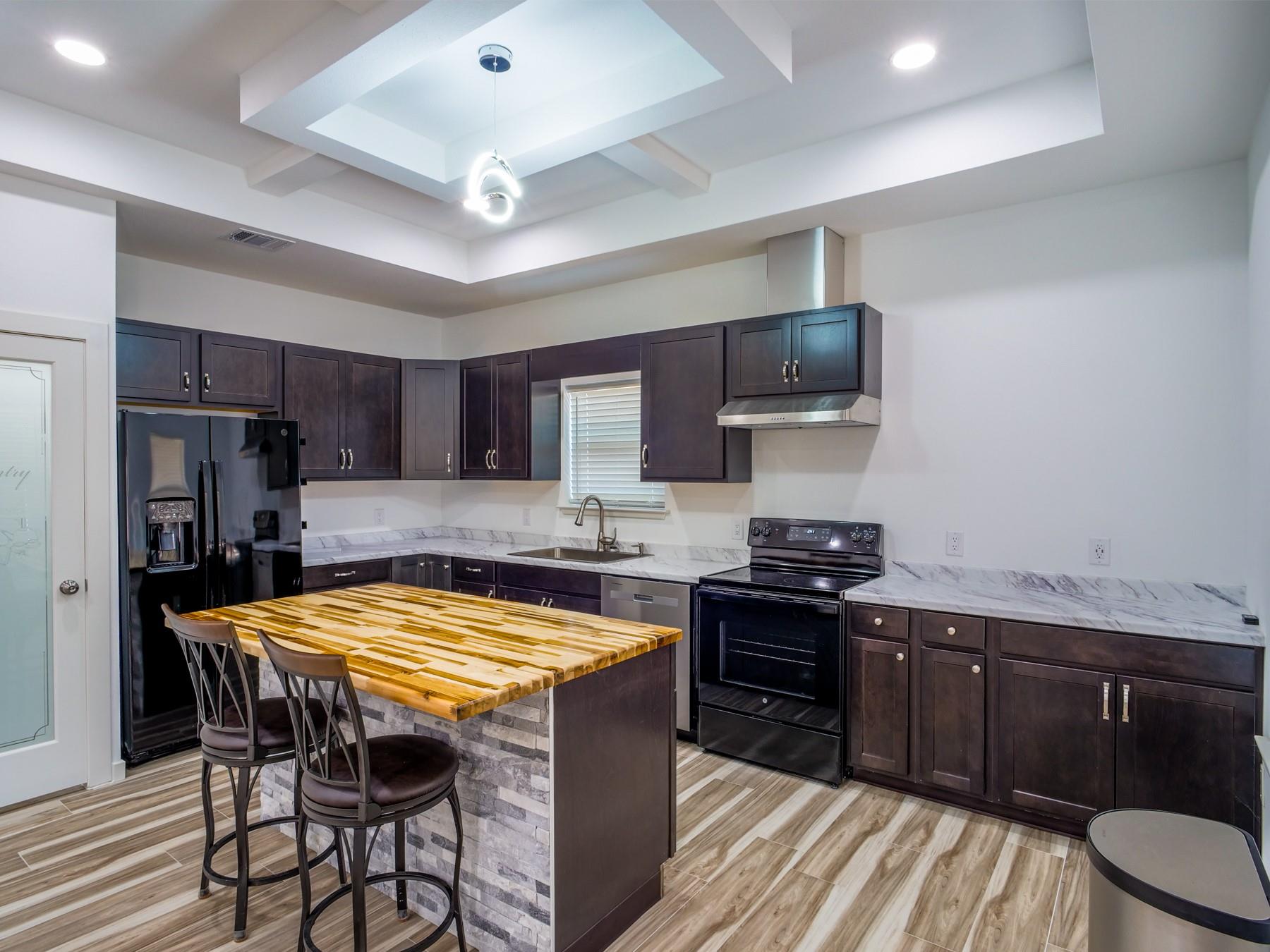 1006 Garfield Drive Granite Shoals TX 78654