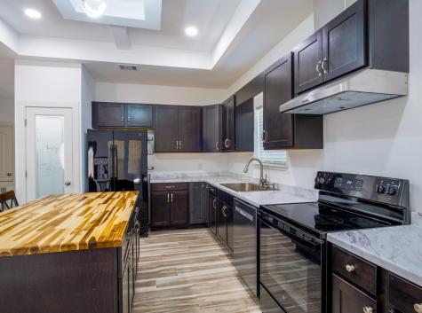 1006 Garfield Drive Granite Shoals TX 78654
