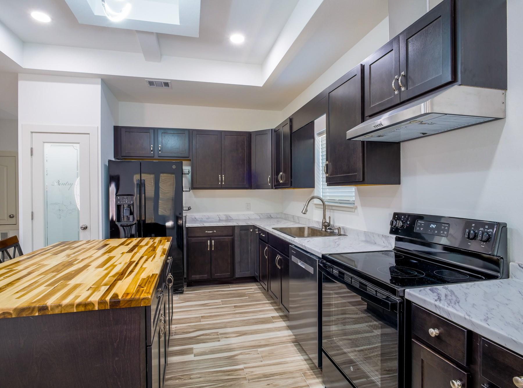 1006 Garfield Drive Granite Shoals TX 78654