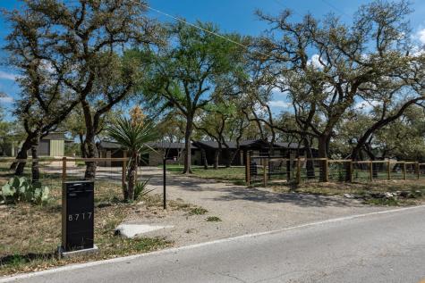 8717 South View Road Austin TX 78737