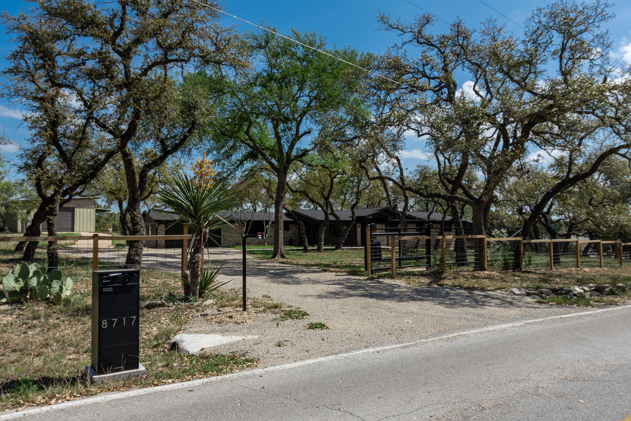 8717 South View Road Austin TX 78737