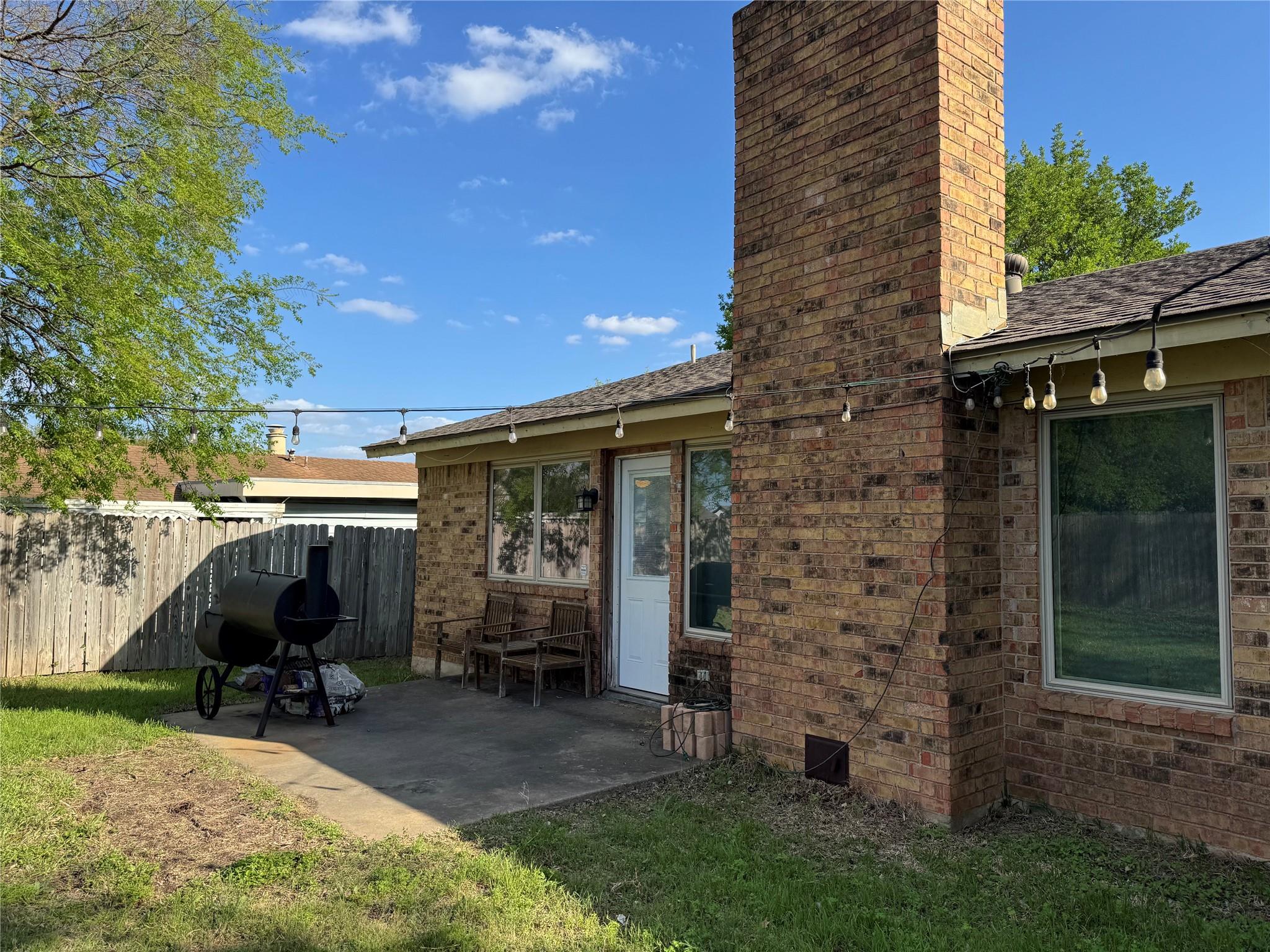 102 Skyloop Drive Austin TX 78745