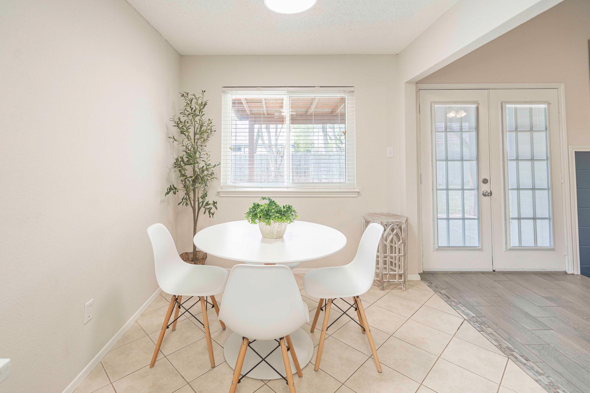 1910 Andover Drive Round Rock TX 78664