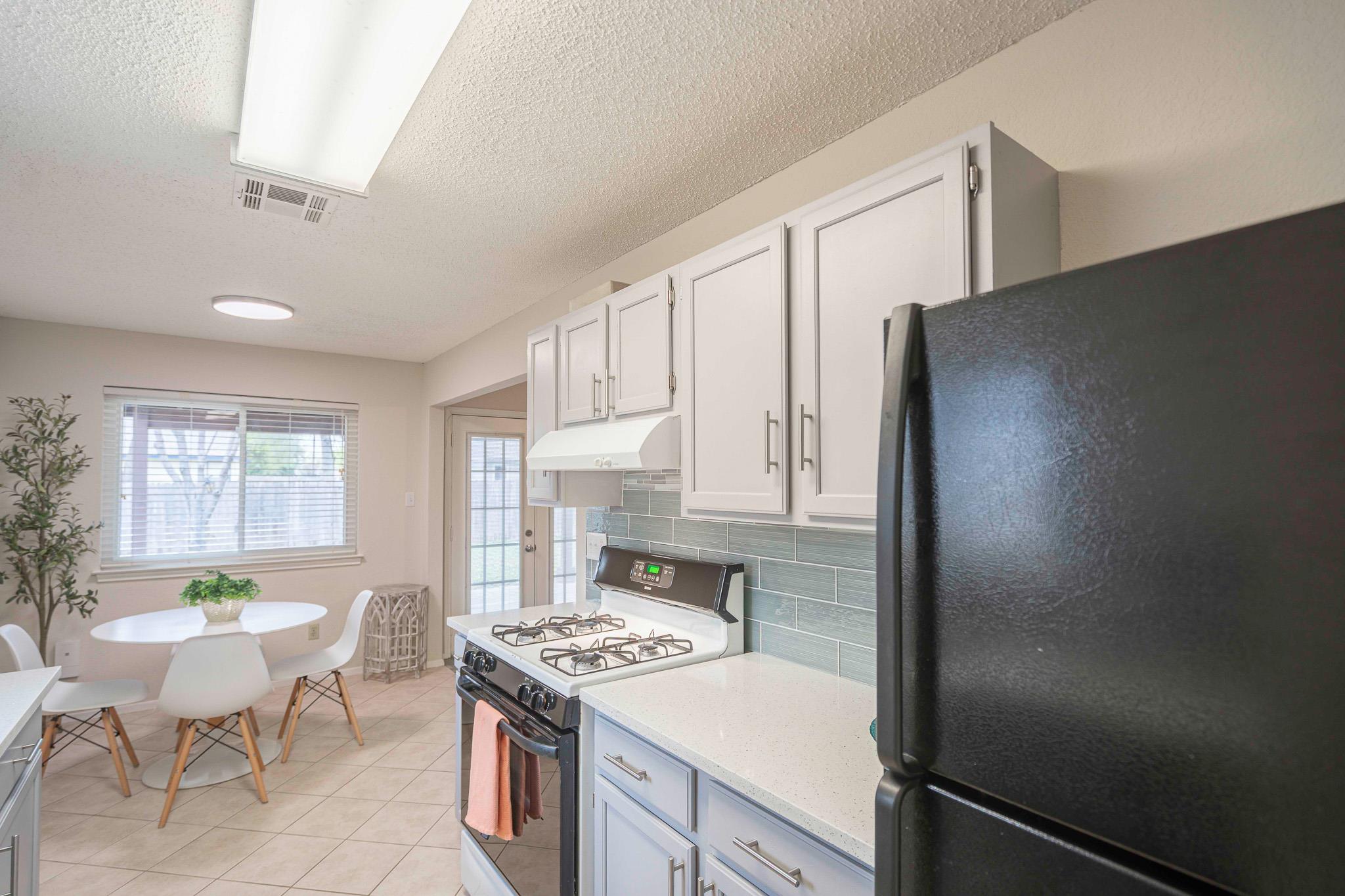 1910 Andover Drive Round Rock TX 78664