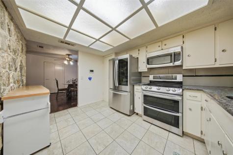 6511 Bridgewater Cove Austin TX 78723