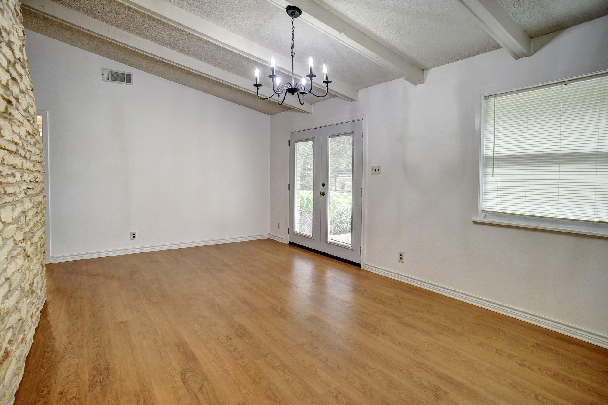 204 Maynard Street Bastrop TX 78602