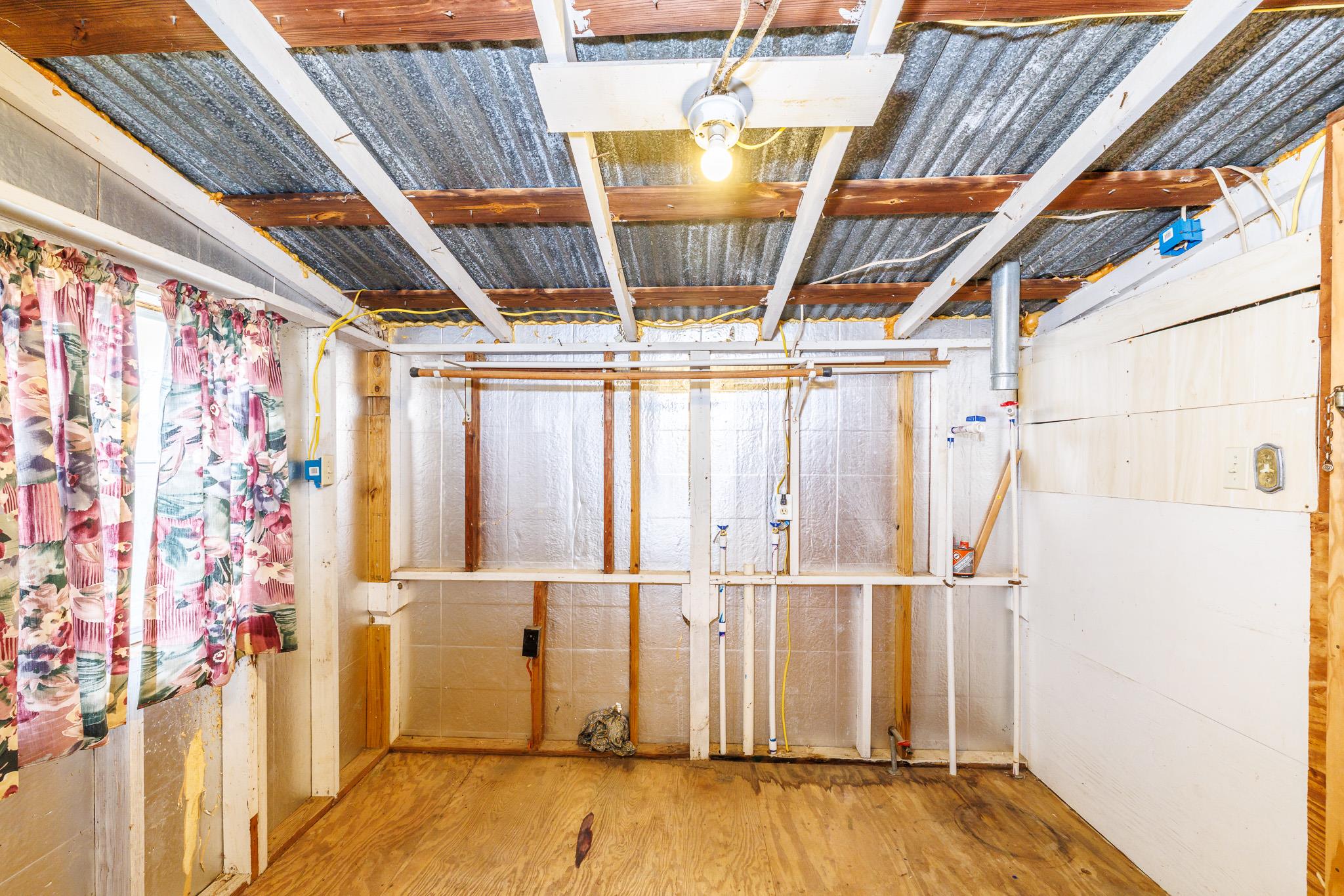 406 Carpenter Street Smiley TX 78159