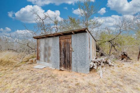 406 Carpenter Street Smiley TX 78159