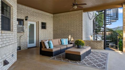 2240 Fred Woods Drive Kingsland TX 78639