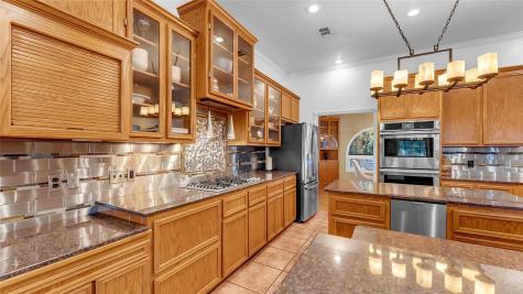 2240 Fred Woods Drive Kingsland TX 78639