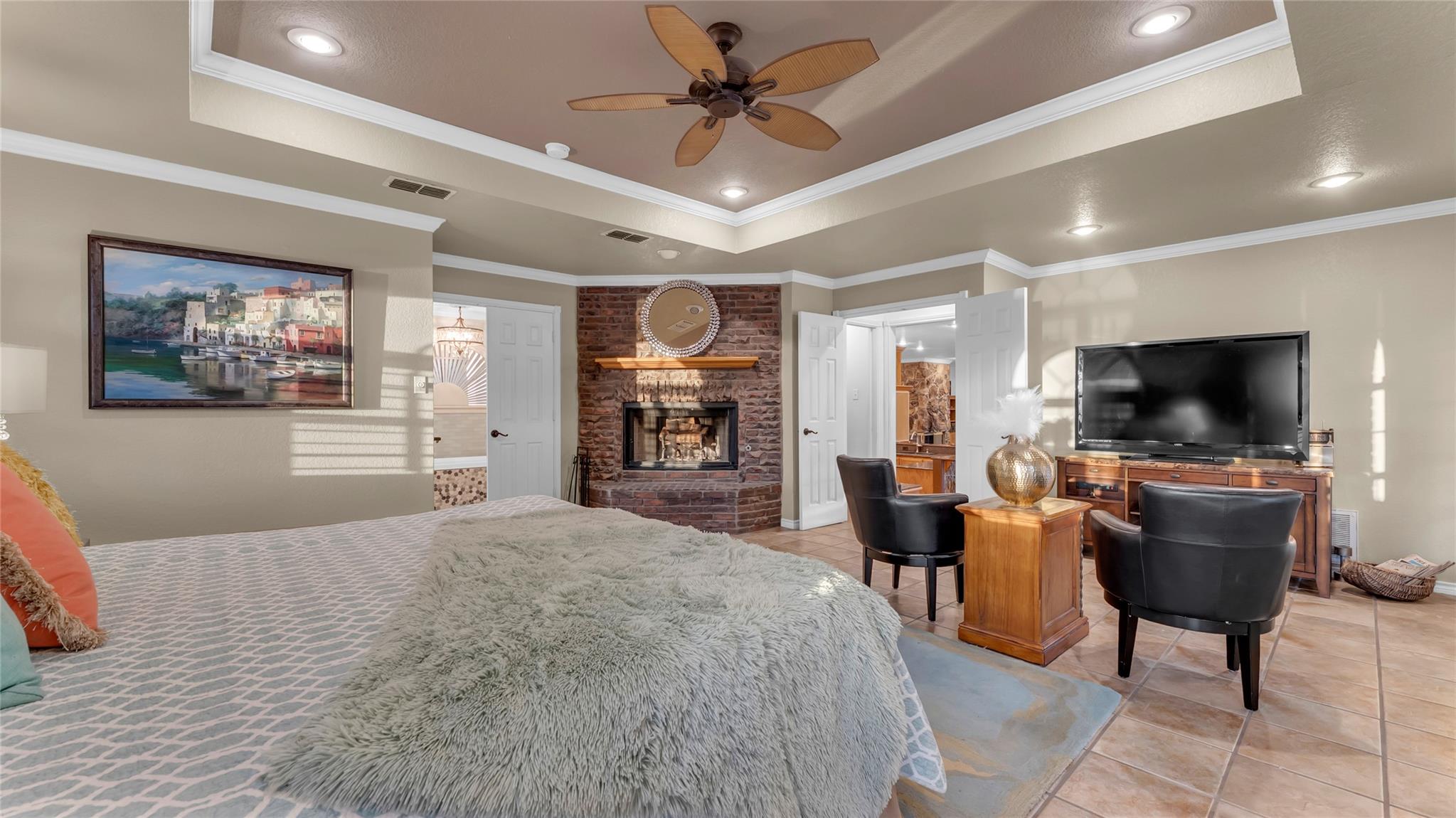 2240 Fred Woods Drive Kingsland TX 78639
