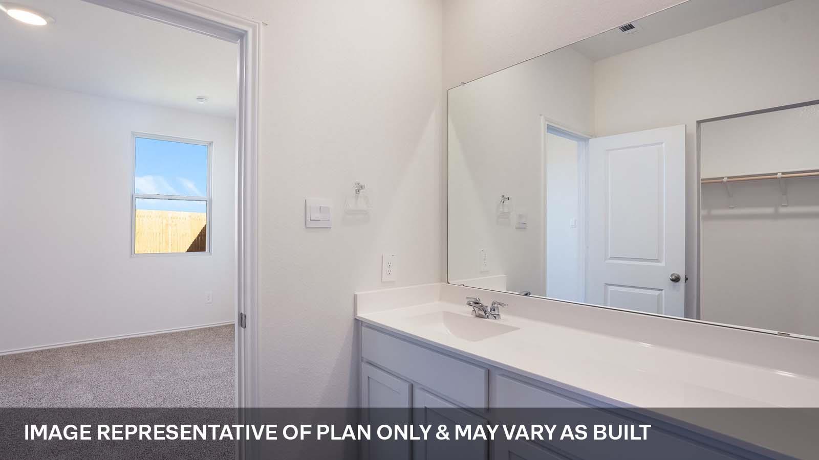 1165 Celosia Loop Uhland TX 78640