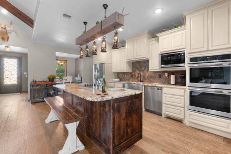 6757 County Road 3010 Lampasas TX 76550