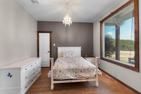 6757 County Road 3010 Lampasas TX 76550