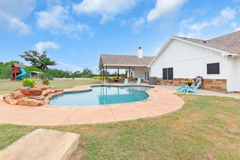 6757 County Road 3010 Lampasas TX 76550