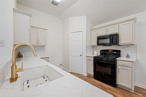 12104 Battle Bridge Drive Austin TX 78748