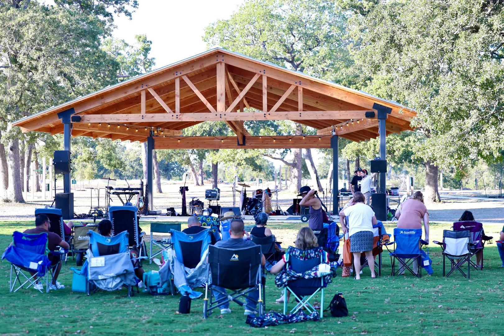 127 Silverbell Lane Bastrop TX 78602