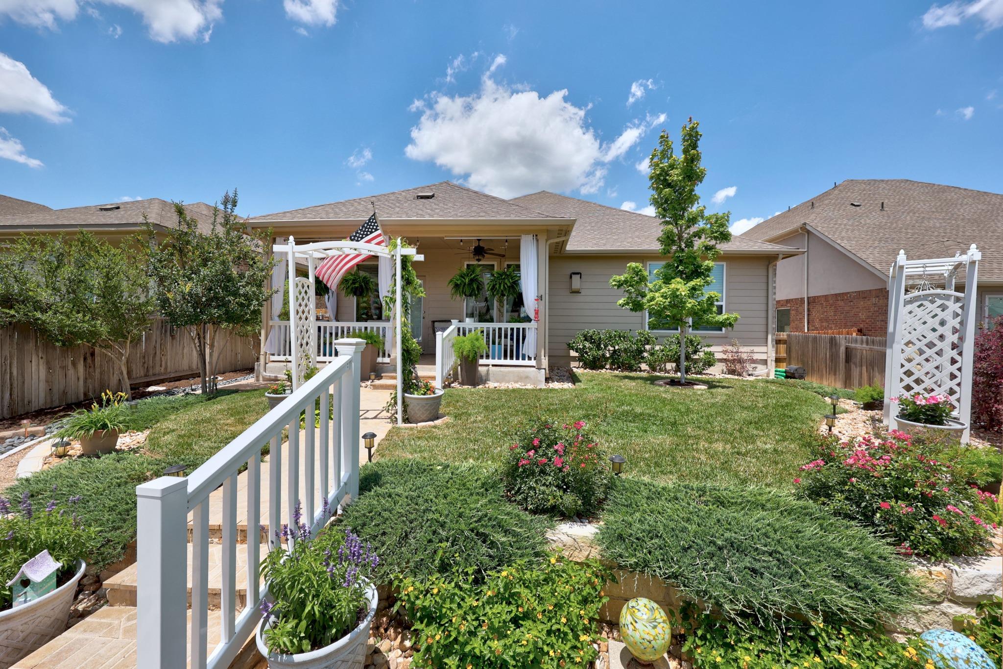 2105 Prairie Oaks Drive Georgetown TX 78628