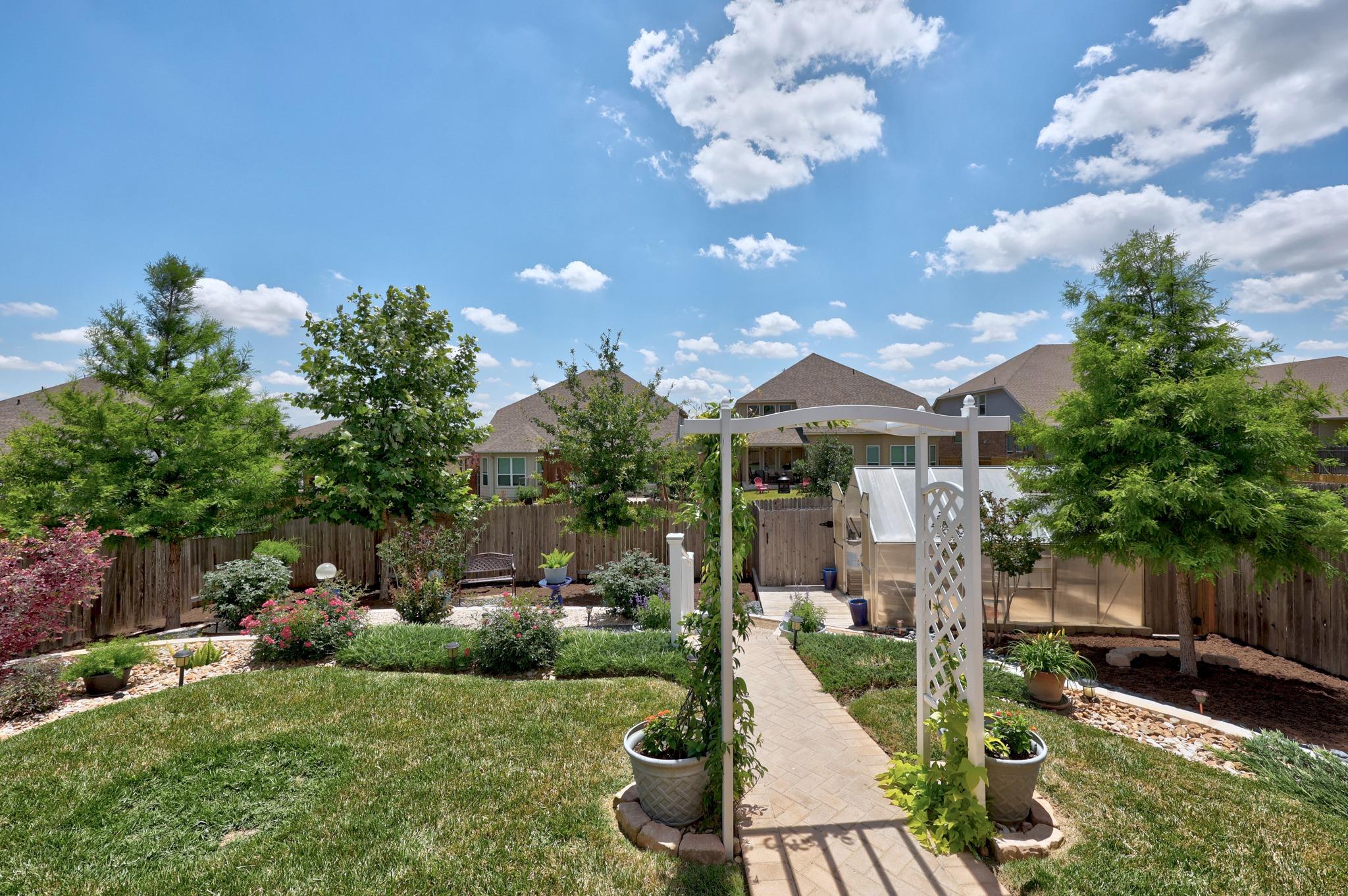 2105 Prairie Oaks Drive Georgetown TX 78628