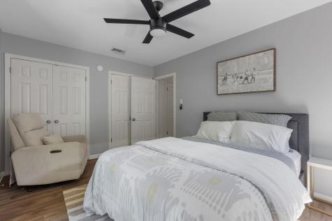2406 Elmglen Drive Austin TX 78704
