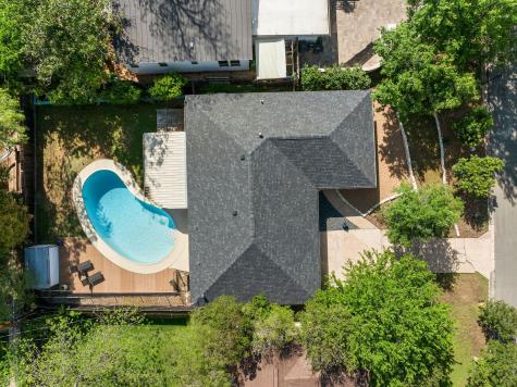 2406 Elmglen Drive Austin TX 78704