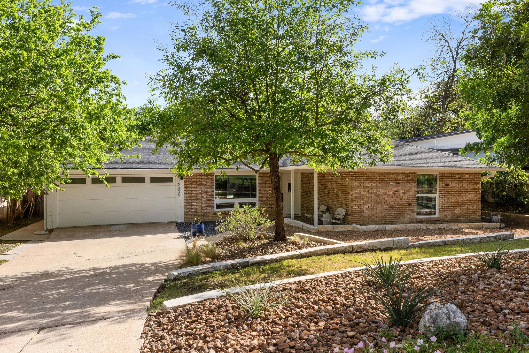 2406 Elmglen Drive Austin TX 78704