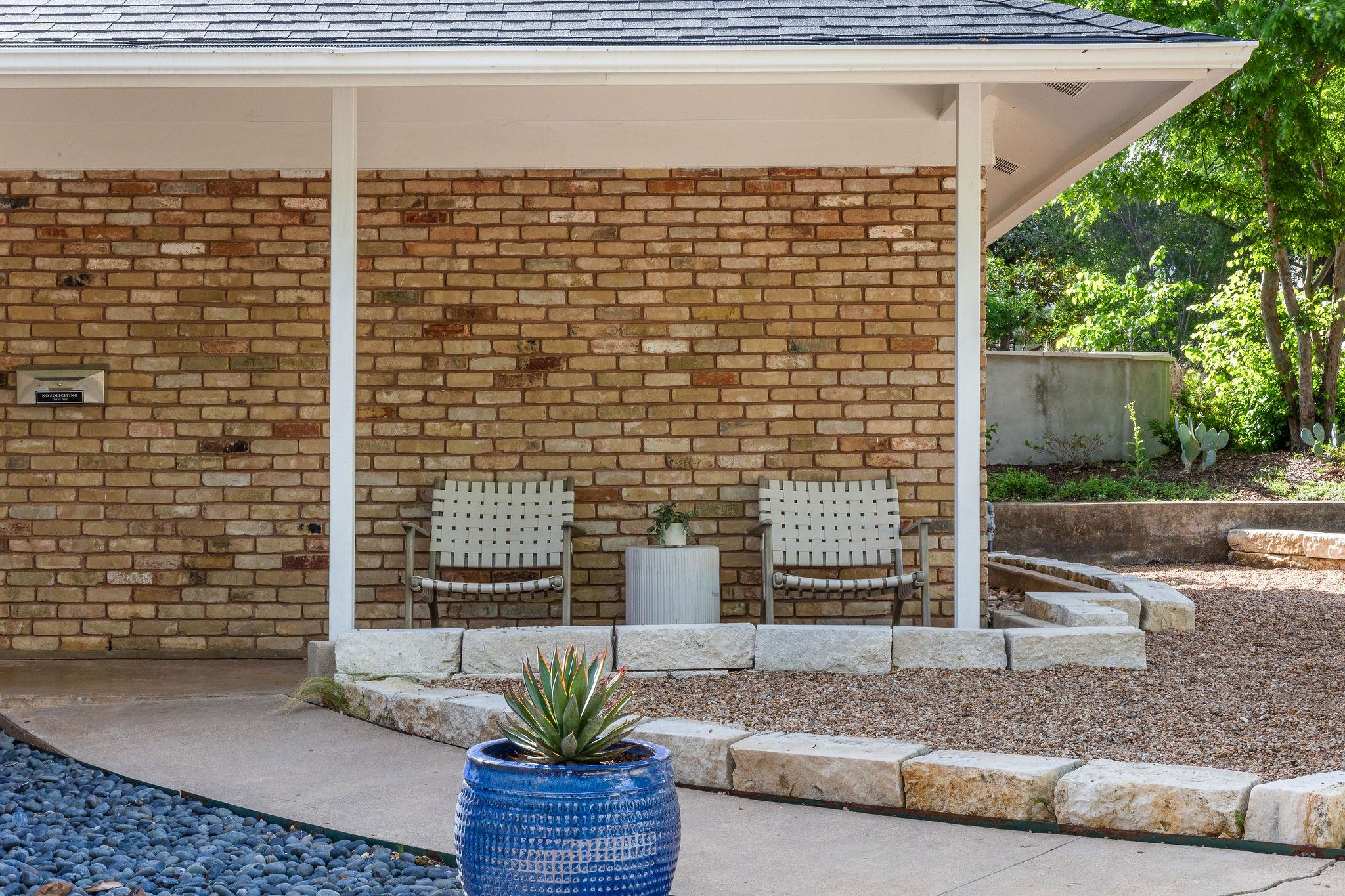 2406 Elmglen Drive Austin TX 78704