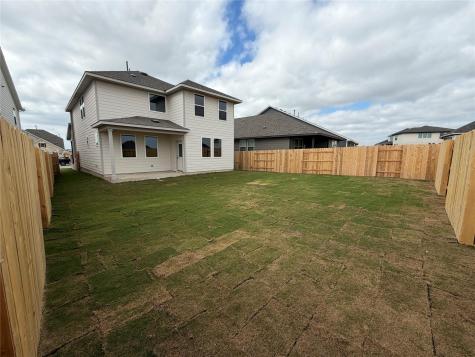 137 Clover Bend Liberty Hill TX 78642