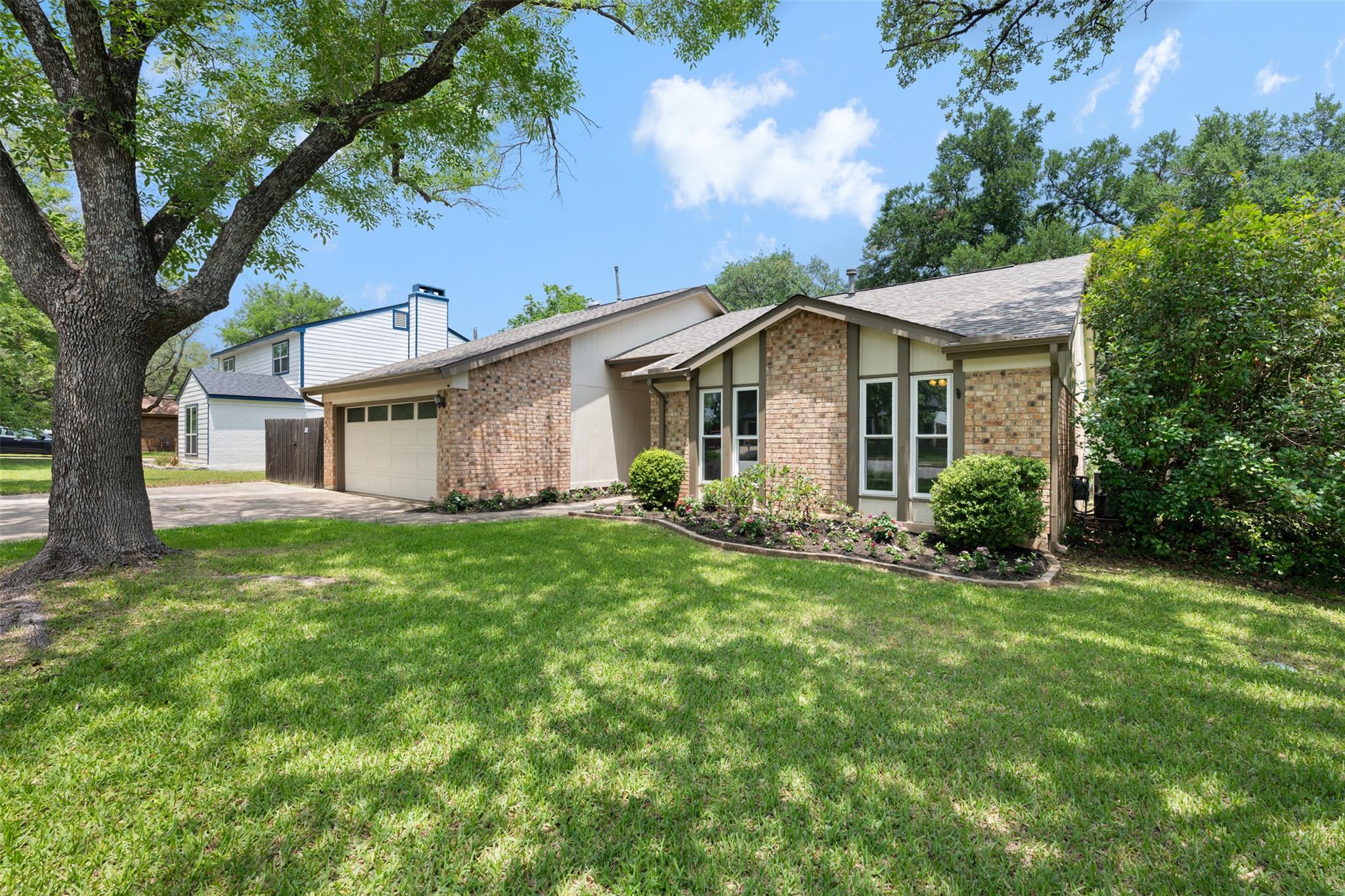 4306 Oak Creek Drive Austin TX 78727